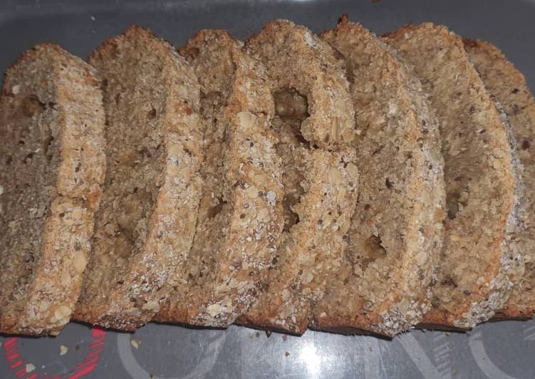 Recipe of Perfect How to make Oats and Seeds bread