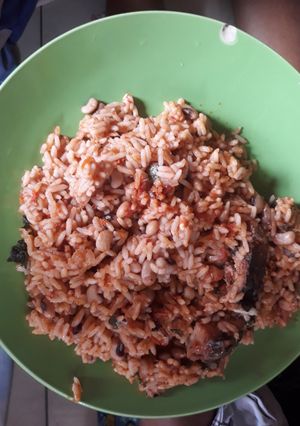 A picture of Rice and beans porriage.