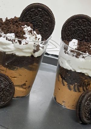 A picture of Oreo Dessert 😋😋.