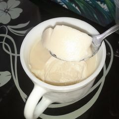 A picture of Homemade Vanilla Ice cream.