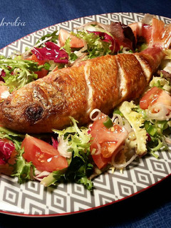 Una foto de Salmonete a la plancha con aceites aromáticos