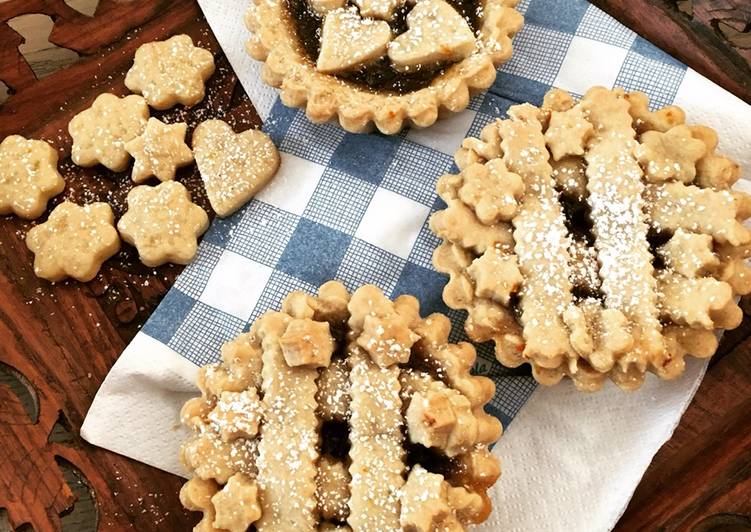Crostatine con marmellata di fragole
