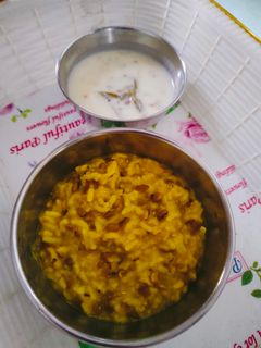 खिचड़ी (khichdi recipe in Hindi) रेसिपी मुख्य फोटो