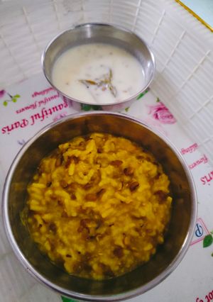 खिचड़ी (khichdi recipe in Hindi) रेसिपी मुख्य फोटो