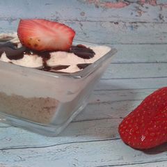 A picture of Cheese cake on cups.