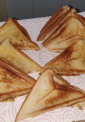 A picture of Crispy Sandwich #author marathon.