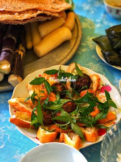 Hình của món Bánh Mì Phô Mai Nấm Xá Xíu Chay.