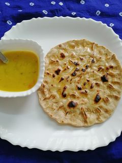 खोबा रोटी (Khoba roti recipe in hindi) रेसिपी मुख्य फोटो