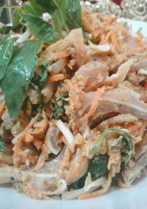 Hình của món Nộm tai heo!!!.