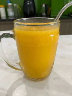 Hình của món Sinh tố xoài chuối.