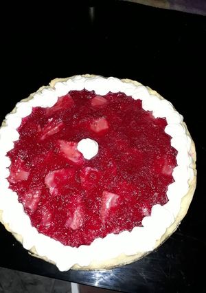 Una foto de Tarta de frutilla con gelatina