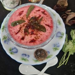 A picture of Beetroot Raita.