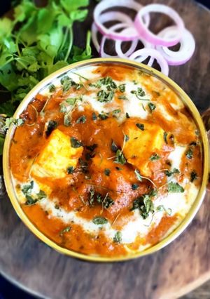 A picture of Shahi paneer.