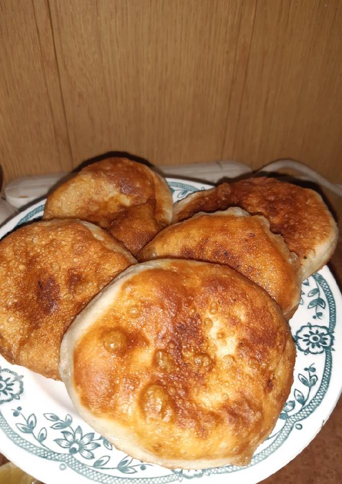 Пиріжки з картоплею