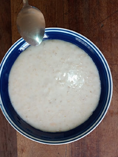 A picture of Oats porridge.