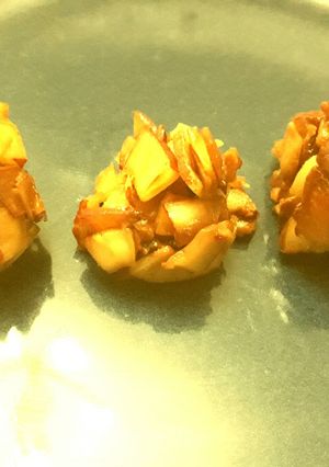 A picture of Coconut flakes.