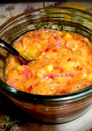 Une photo de SAUCE de CITRON à L'AIL
