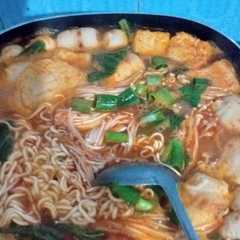 Steamed boat kuah tomyam রেসিপির প্রধান ছবি