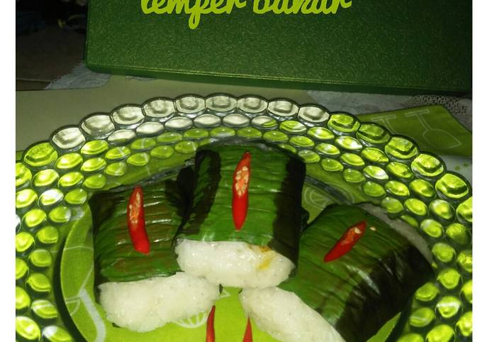 *lemper bakar isi ayam*