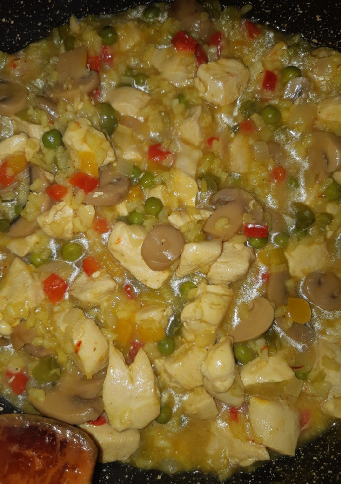 Una foto de Arroz con pollo