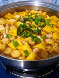Hình của món Lẩu chay chua cay.