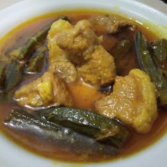 Beef Ladyfinger curry A picture of Beef Ladyfinger curry.