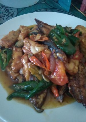 Foto resep Oseng tempe ikan Cue