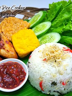 Foto resep Nasi Liwet Rice Cooker Mudah & Enak
