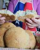 Pan amasado con chicharrones como en el campo chileno