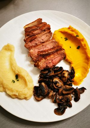 Une photo de Purée de Patate Douce..