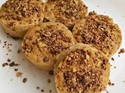 Una foto de muffins veganos sin azucar