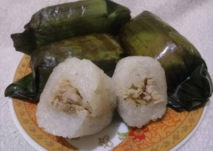 Lemper isi ayam