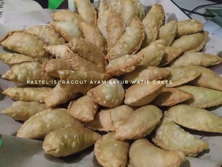 Resep: Pastel isi kentang wortel dan makaroni ayam susu Ekonomis Untuk Dijual