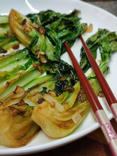 Una foto de Pak choi, la col asiática
