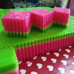 A picture of Puding tembikai.