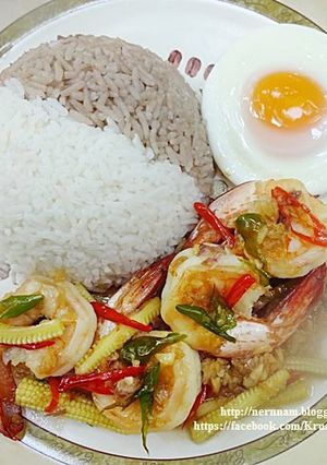 รูปของ ข้าวราดกุ้งผัดพริกขี้หนู