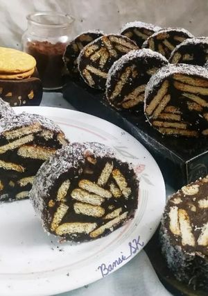 चोको बिस्की रोल (choco bisque roll recipe in Hindi) रेसिपी मुख्य फोटो