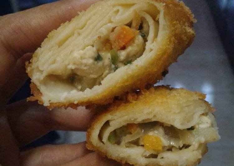 Cara termudah untuk Musim Gugur SempurnaRisoles Ayam Sayur Renyah