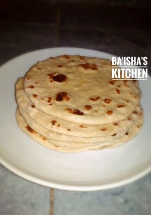 A picture of Mega Flat bread.