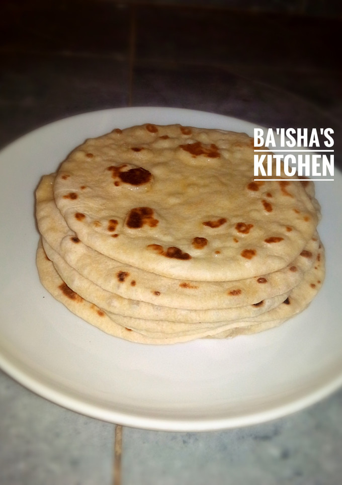 A picture of Mega Flat bread.