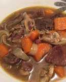 Bœuf Bourguignon (Bò hầm rau củ)