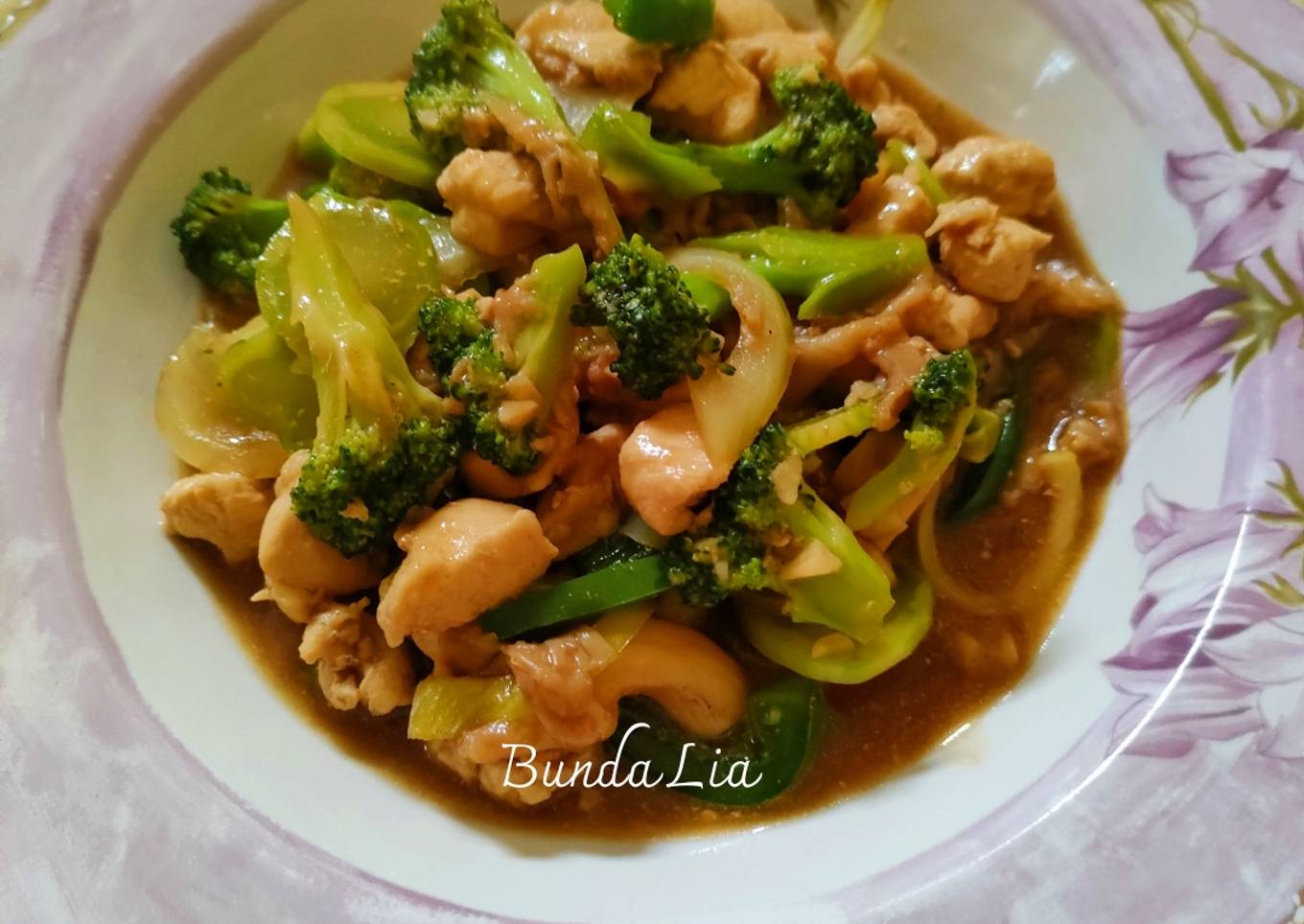 Cah Ayam Jamur Brokoli