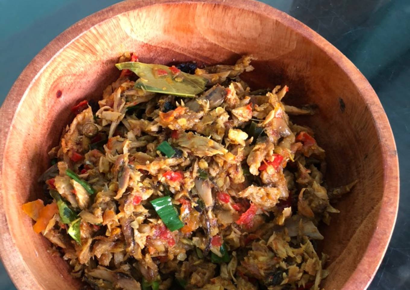 Tongkol suwir kecombrang