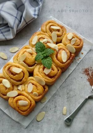 Foto resep Eggless Cinnamon Rolls