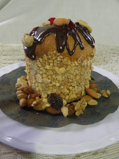 Una foto de Pan dulce navideño tipo postre relleno con dulce de leche y crema
