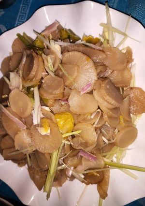 Hình của món Cải muối sả tắc.