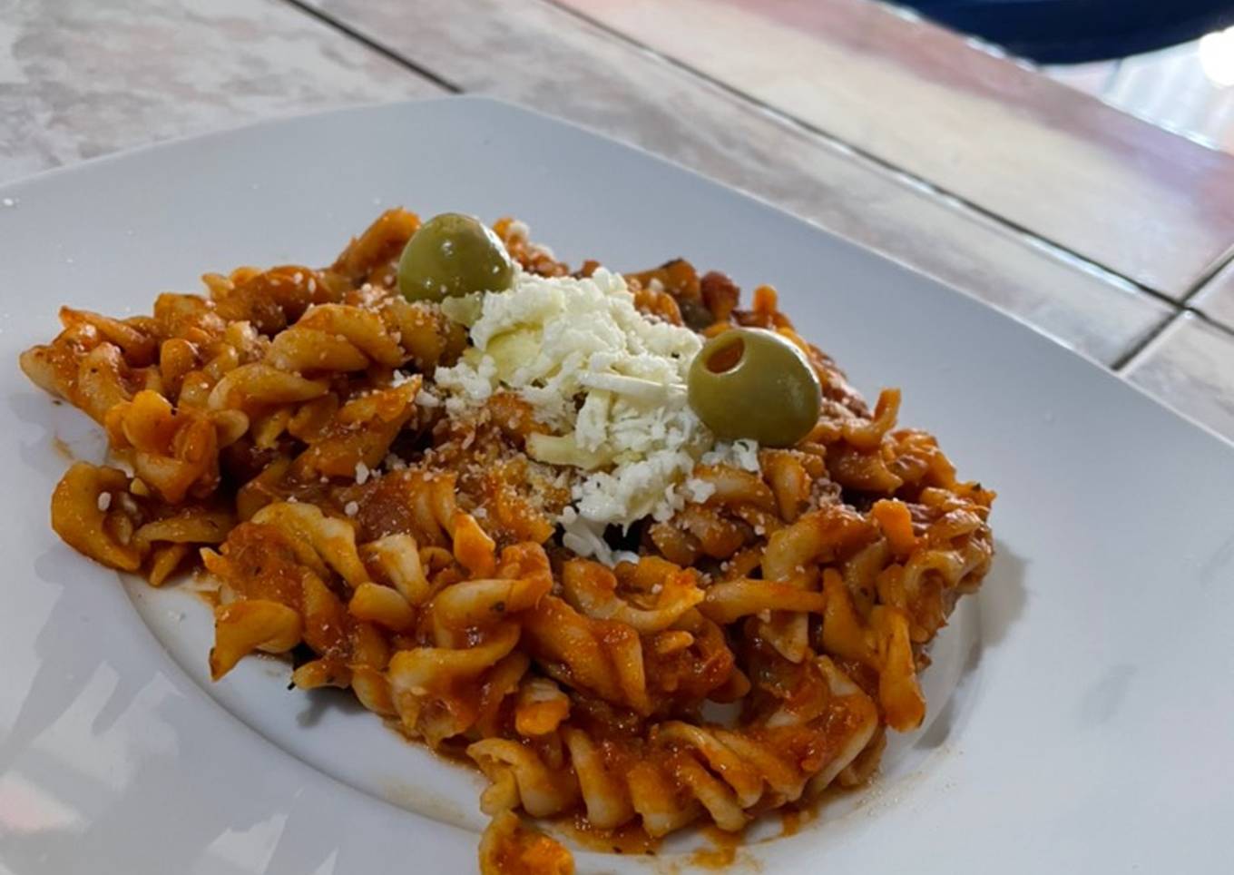 Pasta Puttanesca a la G