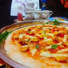 A picture of Margarita_pizza.