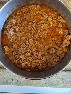 Foto de Preparação base de carne moída com molho de tomate