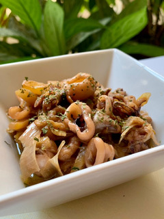 Una foto de Salteado de calamares